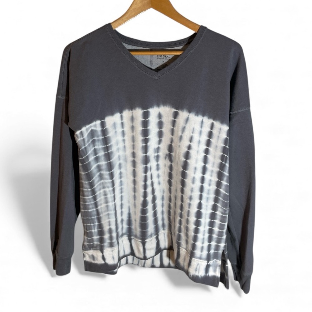 G3- Gray and White Tie-Dye V-Neck Sweatshirt Women’s Medium